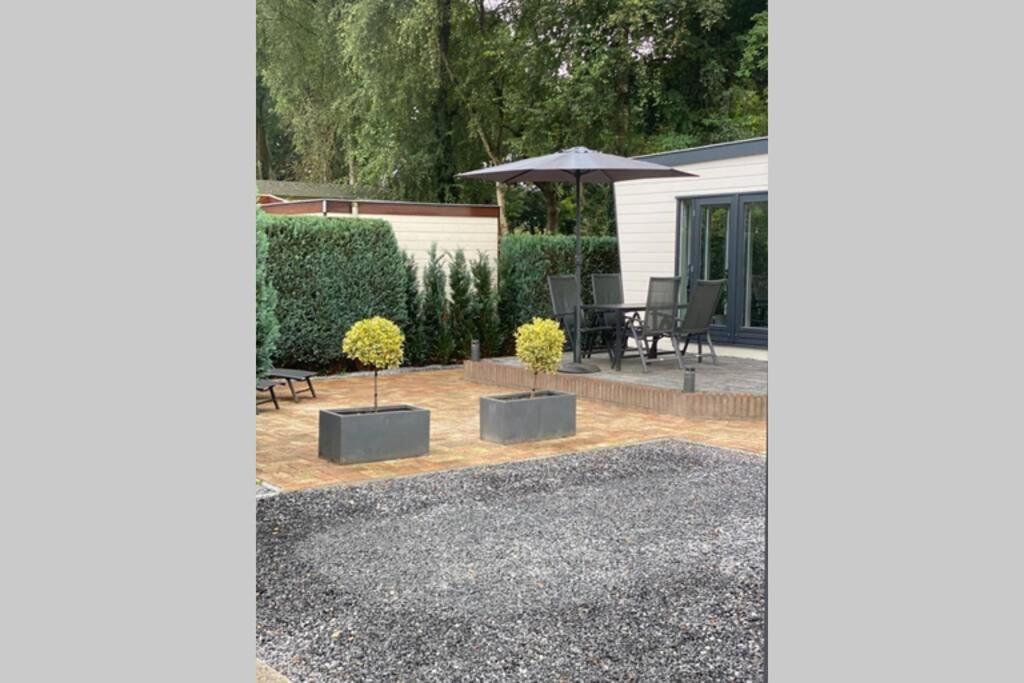 Modern Rustgevend In 131 Chalet Putten