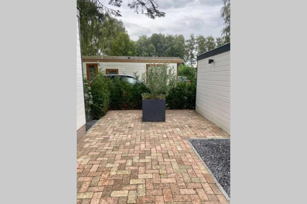 Modern Rustgevend In 131 Chalet Putten